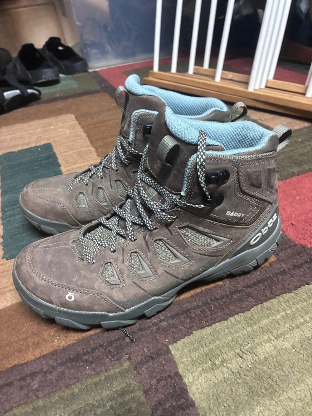 Women’s hiking boots